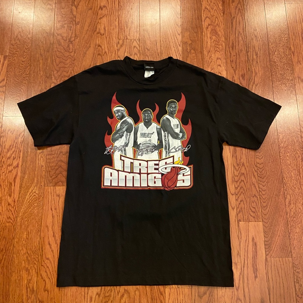Tres Amigos Adidas Lebron James T-Shirt black size large